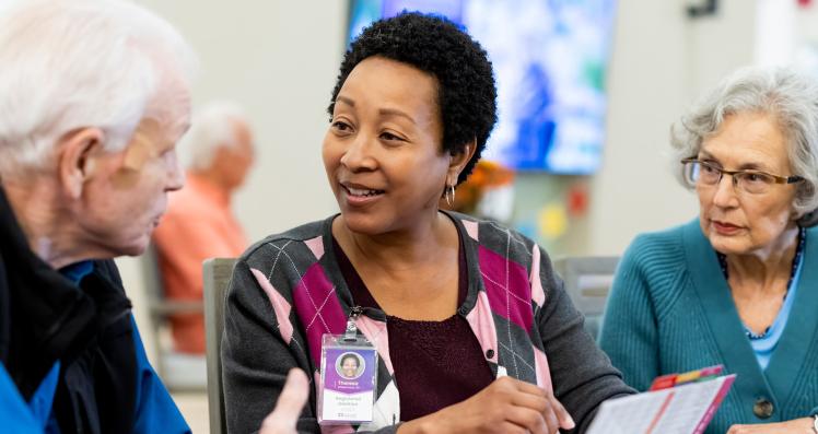 Nutritionist Helping Elders