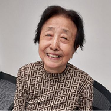 Ms Yanming Fu Portrait
